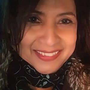 Meet your Posher, Connie